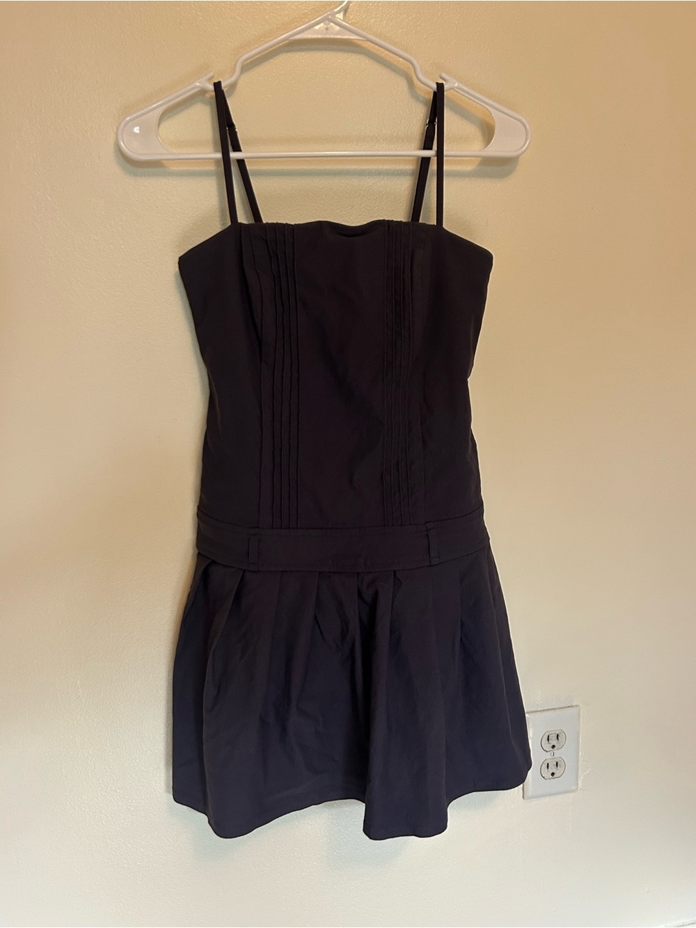 Women’s Purple Spaghetti-Strap Pleated Dress